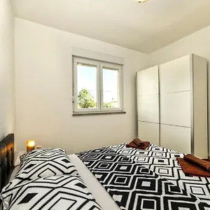  Apartament Apartment Una
